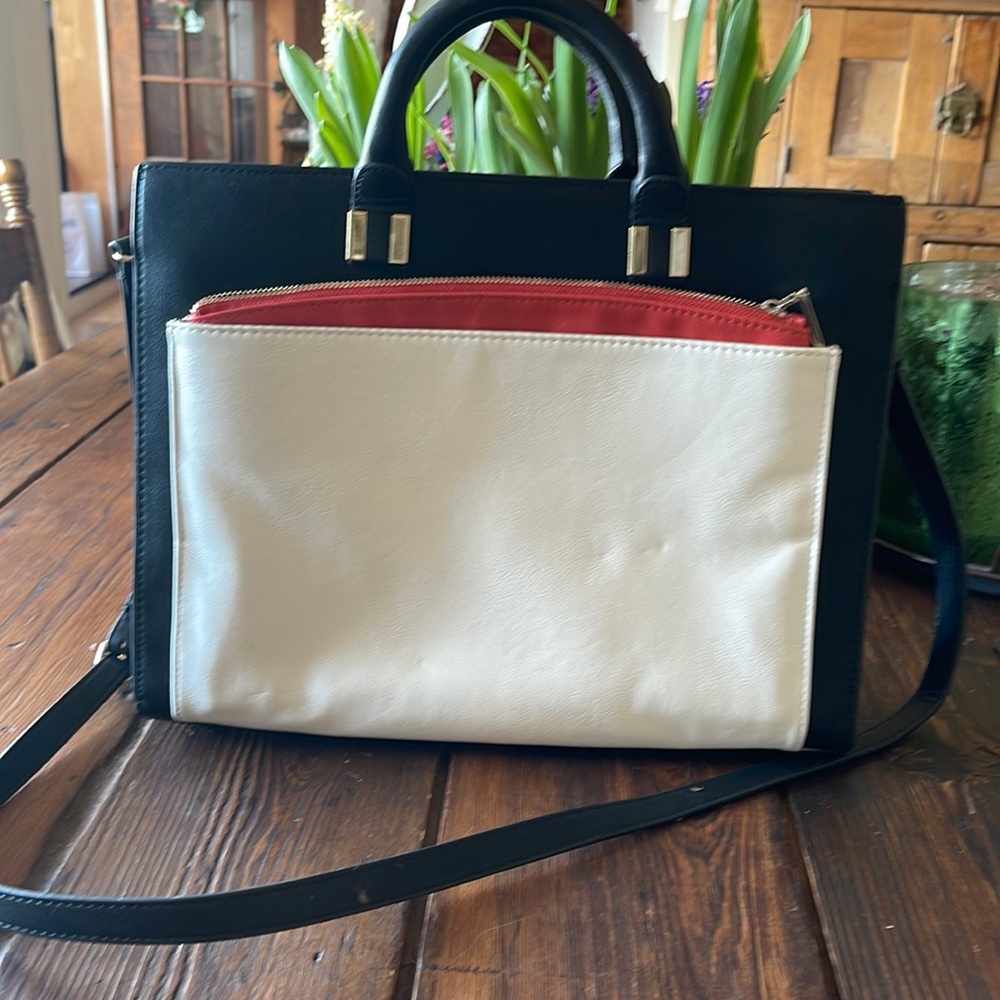 Zara basic collection purse